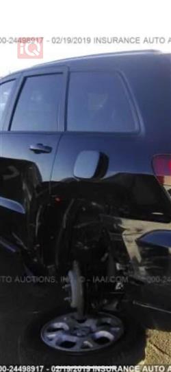 جیپ گراند شیرۆکی